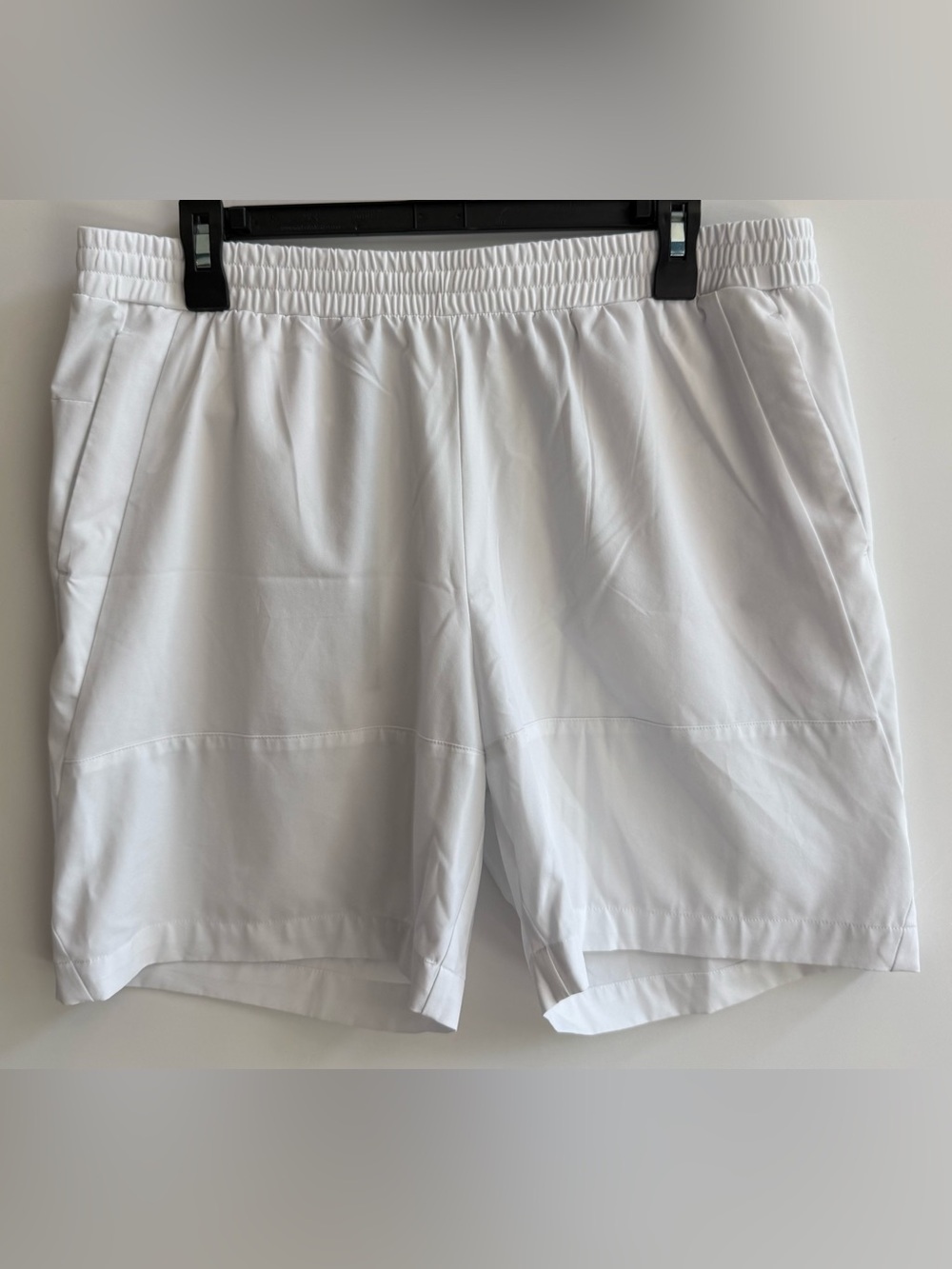 FLX Men’s L Athletic Shorts White Black Drawstring Elastic Waist Zip Pocket